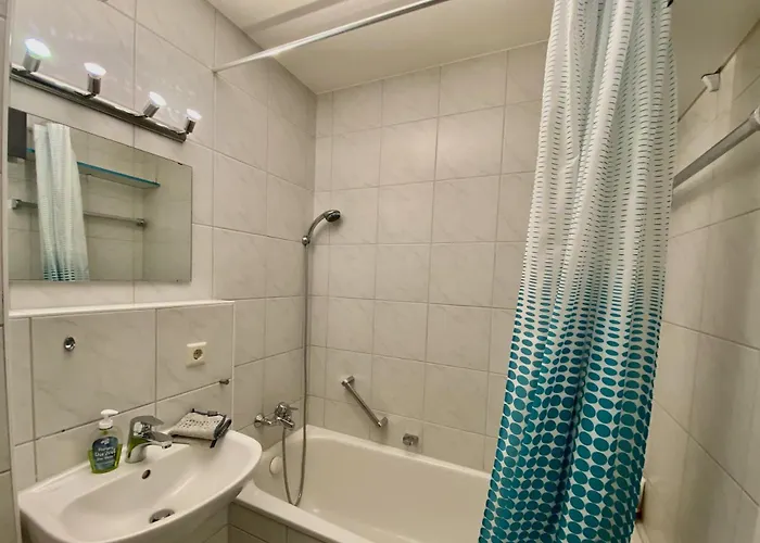 Appartamento Fischerstrasse - Modern Und Seenah Mit Wohlfuehlcharakter Langenargen