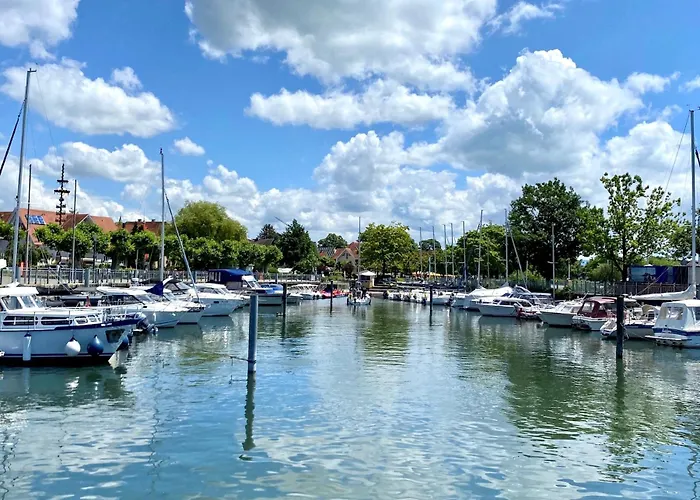 Appartamento Fischerstrasse - Modern Und Seenah Mit Wohlfuehlcharakter Langenargen